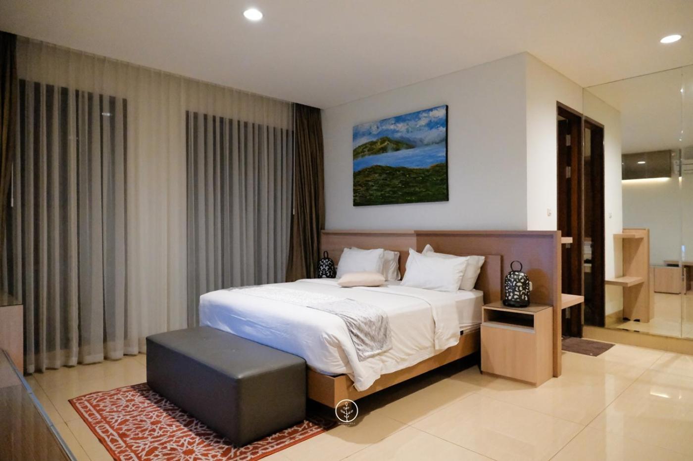 Narwastu Hill View Villa 6 Bedrooms With A Private Swimming Pool Bandung Exterior foto